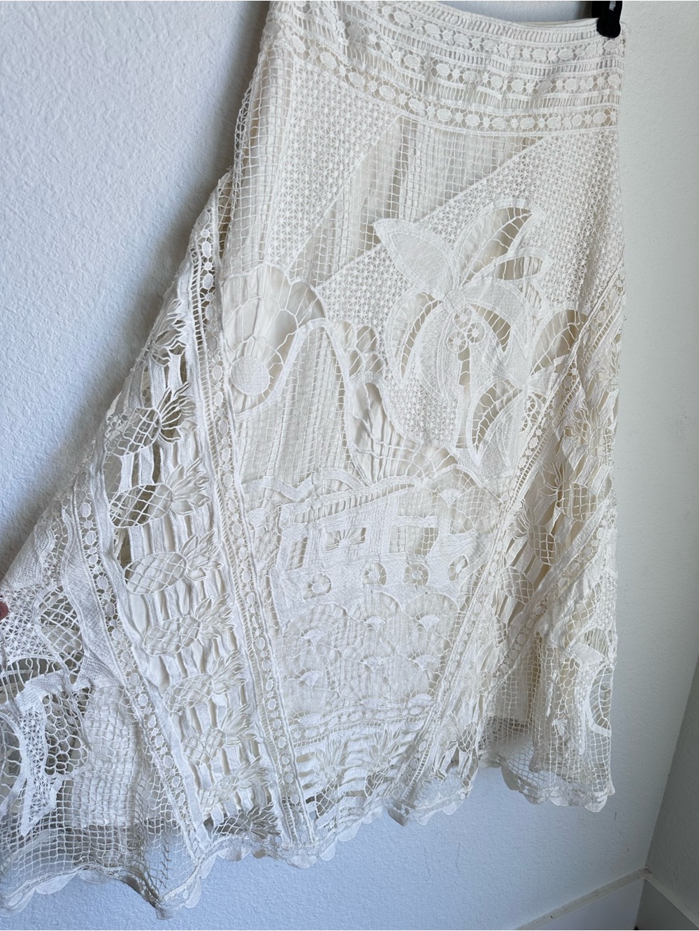 Farm Rio Guipure Maxi Skirt lace size Medium NWT - Picture 13 of 16